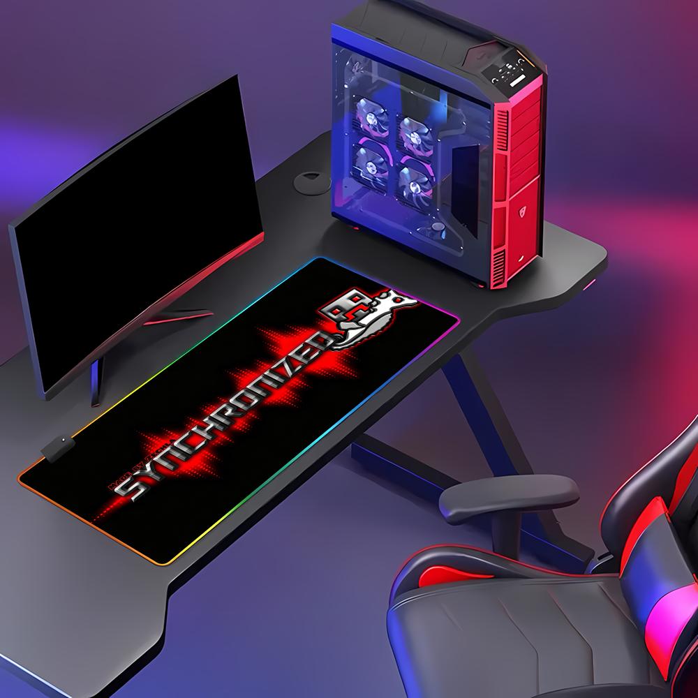 RGB E-스포츠 쿨 마우스 패드 기하학 대시 게임용  - Esports Gaming Laptop 리뷰 및 가격